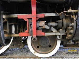 Desconectando as braçagens dos cilindros