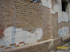 Remoção do reboco feito pela RFFSA para análise da situação dos "tijolinhos"