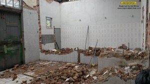 Início das obras de construção do novo banheiro feminino; o antigo banheiro, além de não oferecer condições higiênicas adequadas, era muito pequeno e por consequência não conseguia absorver a demanda foi ampliado